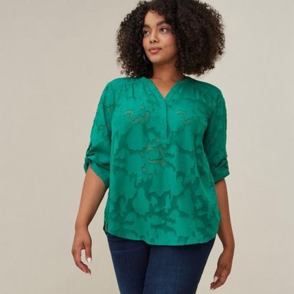 Torrid Harper Chiffon Clip Floral Pullover 3/4 Sleeve Blouse NWT